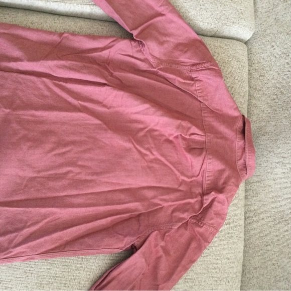 Classic fit American eagle XL button down - Picture 2 of 2